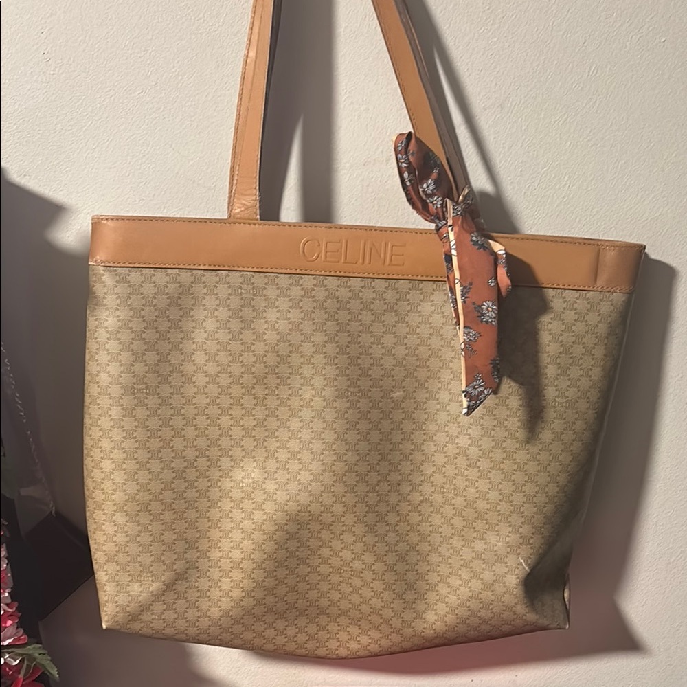 Celine Tan Tote Bag with Spacious Design and Leather Handles
